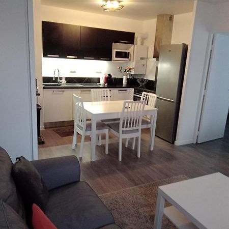 Appartement Cozy - Quartier Residentiel Melun Eksteriør bilde
