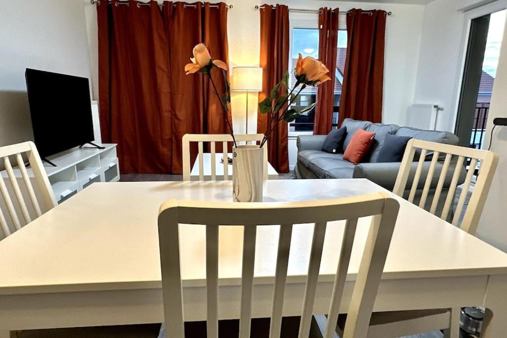 Appartement Cozy - Quartier Residentiel Melun Eksteriør bilde