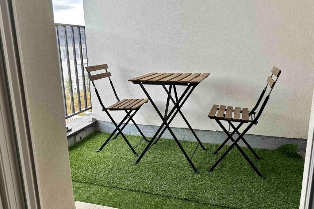 Appartement Cozy - Quartier Residentiel Melun Eksteriør bilde